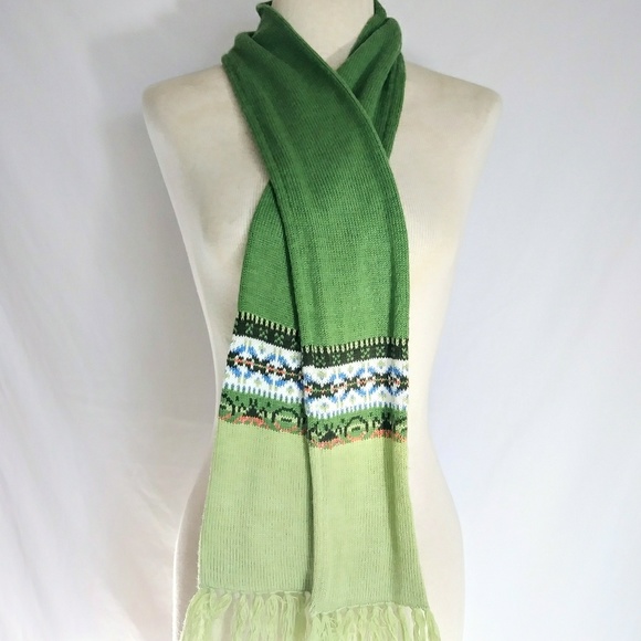 GREEN Winter Scarf #hundredsofscarves - Picture 3 of 4